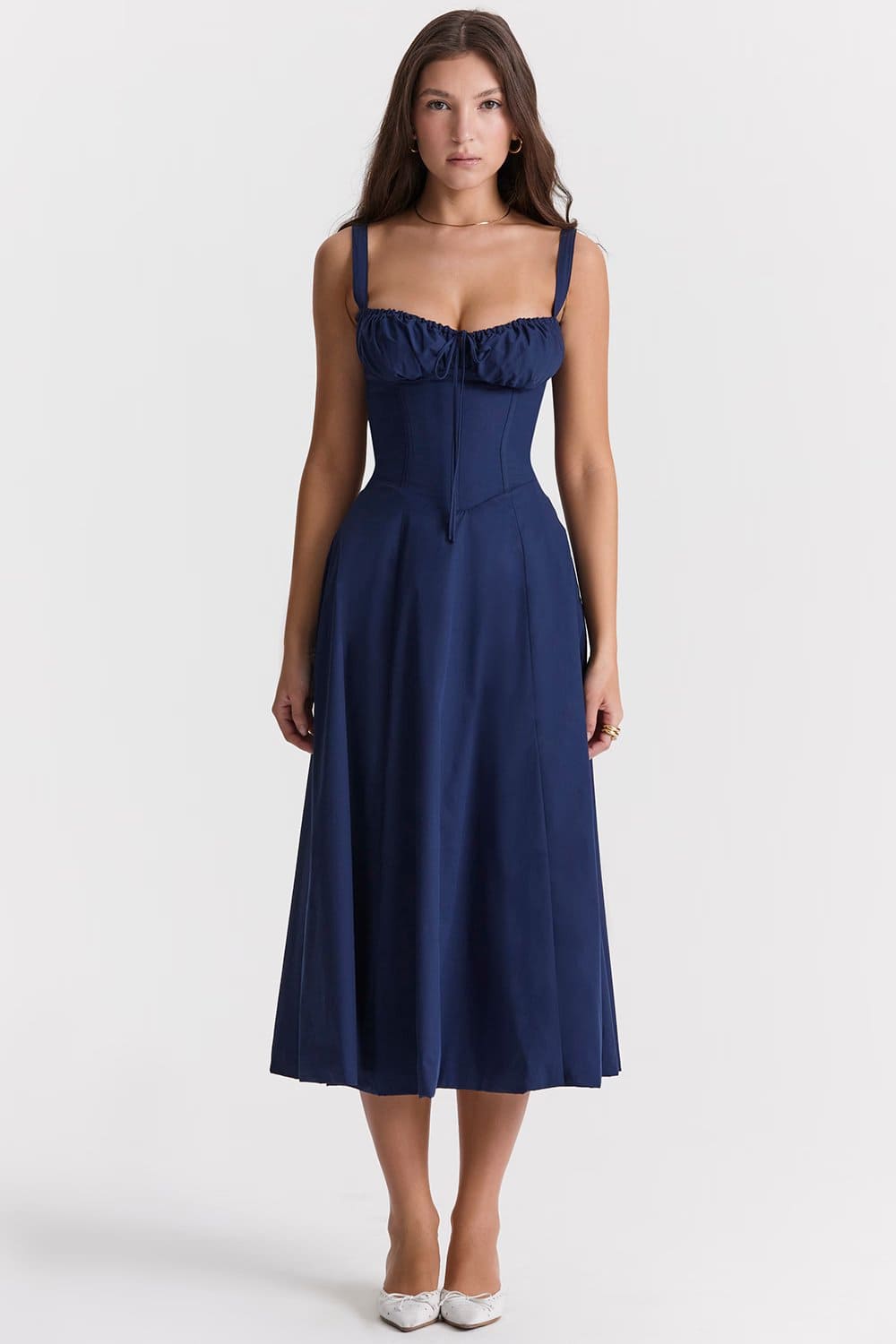 vestido-azul-midi-classico