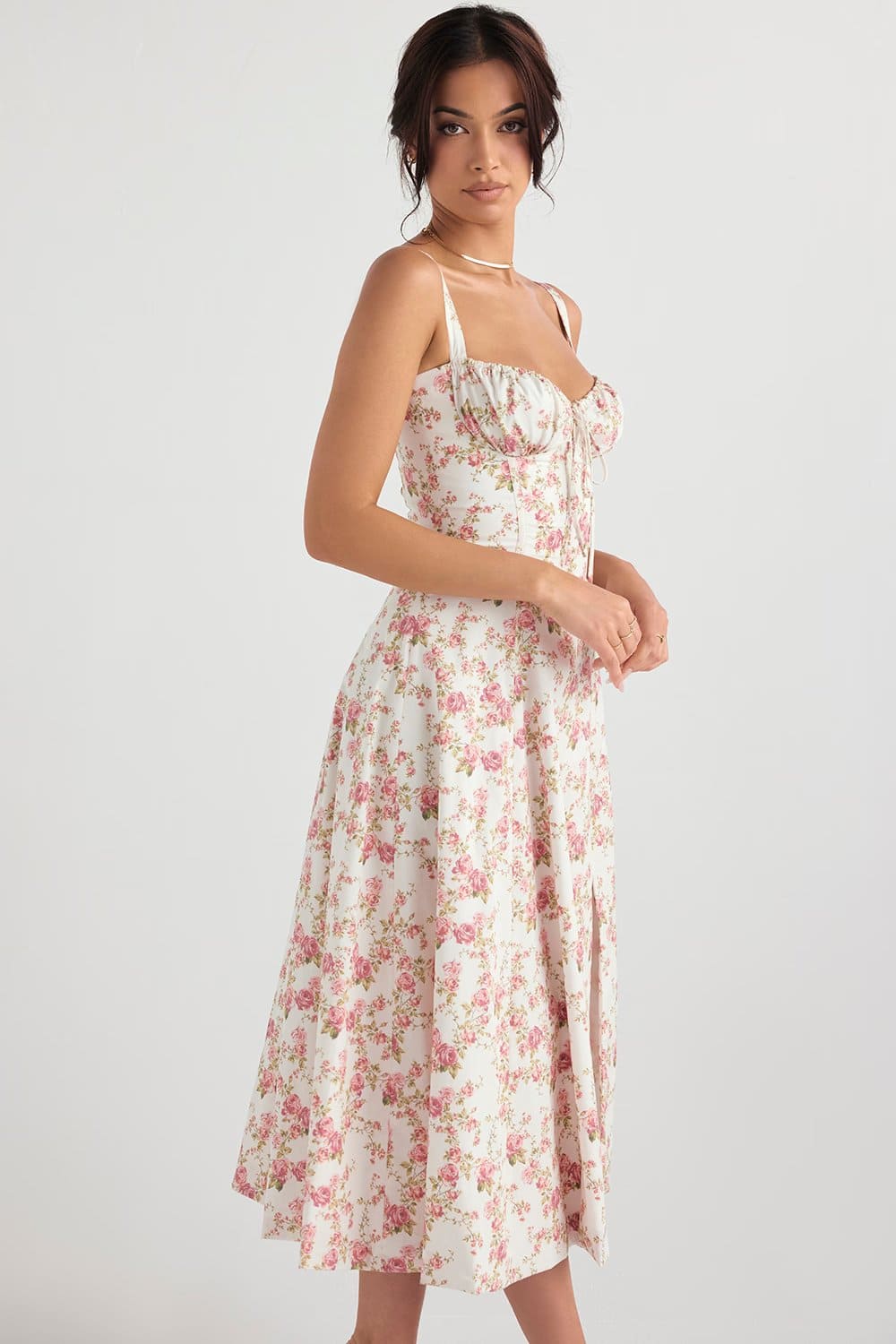 vestido-rosa-jardim-floral
