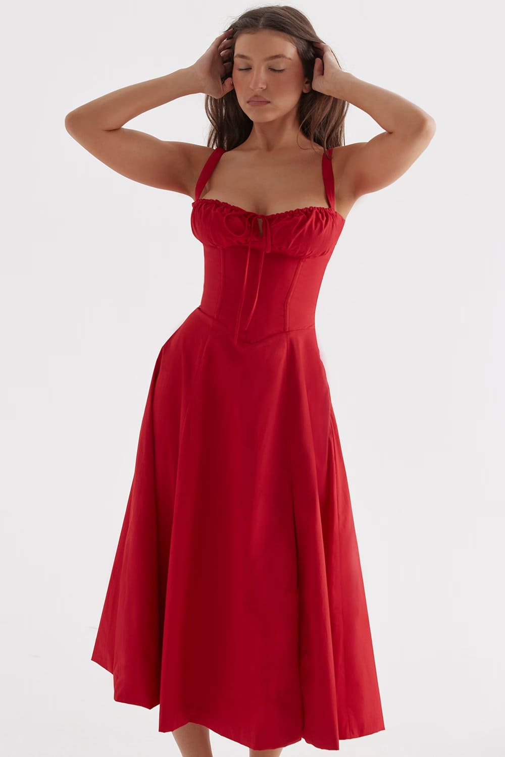 vestido-vermelho-midi-detalhe-busto