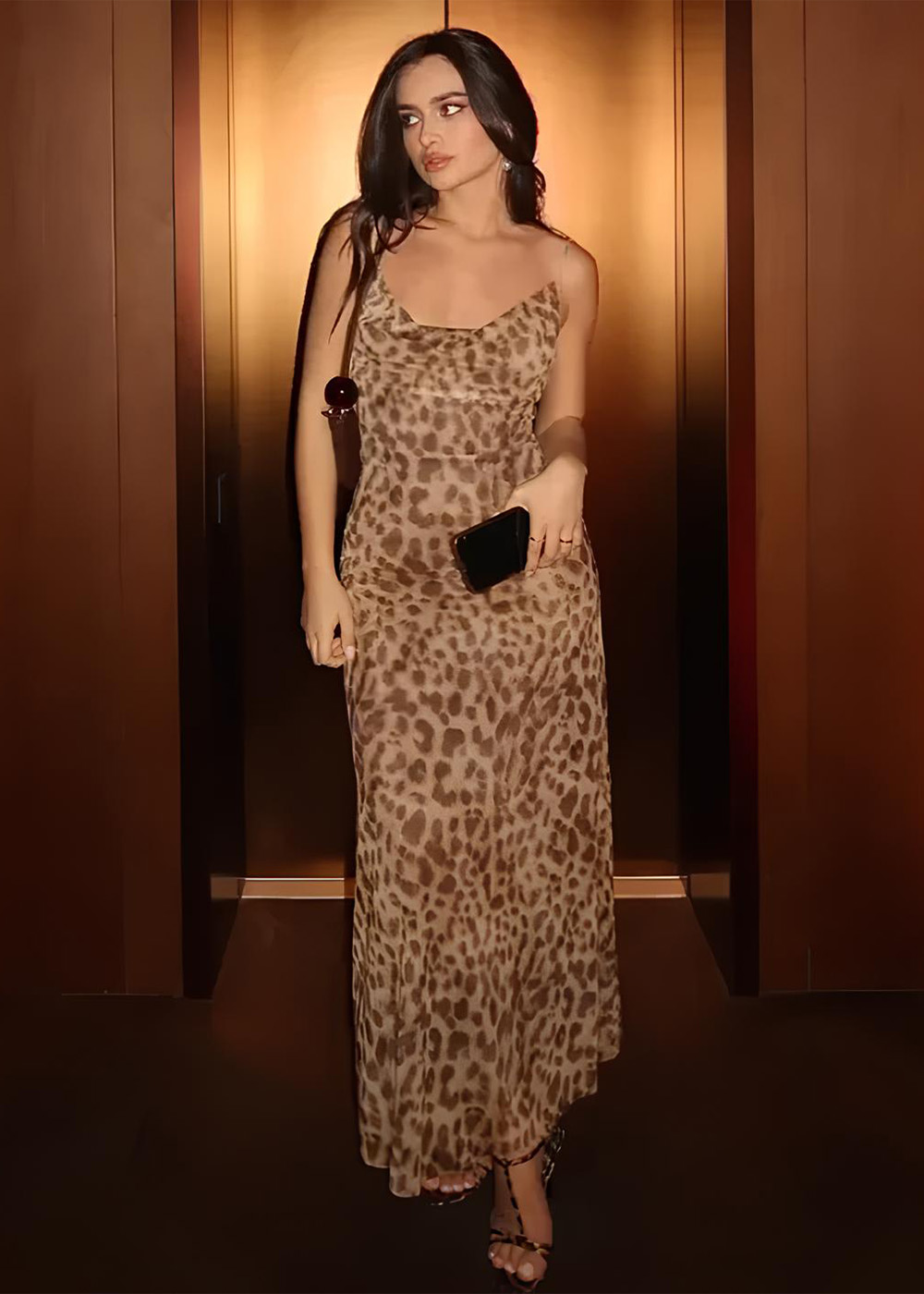 vestido-longo-estampa-oncinha-vmo102