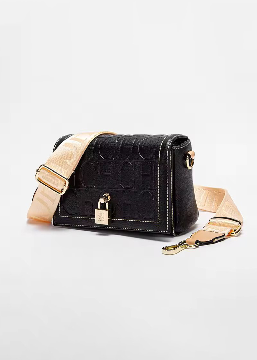 bolsa-ombro-preta-em-couro