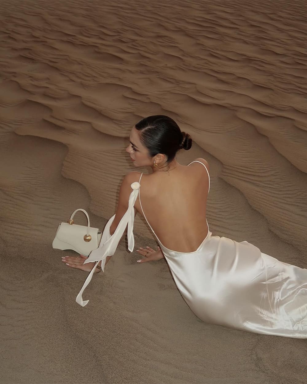 vestido-noite-cetim-alcas-finas vestido-noite-cetim-alcas-finas