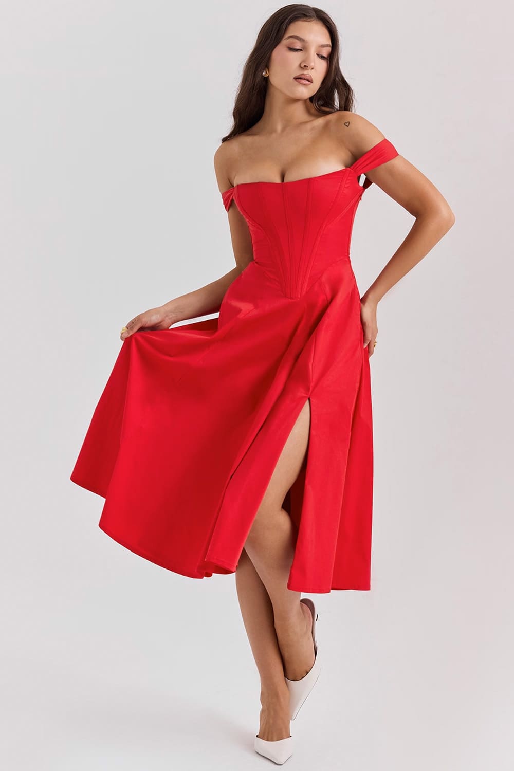 vestido-midi-vermelho-ombro-a-ombro-corselet vestido-midi-vermelho-ombro-a-ombro-corselet
