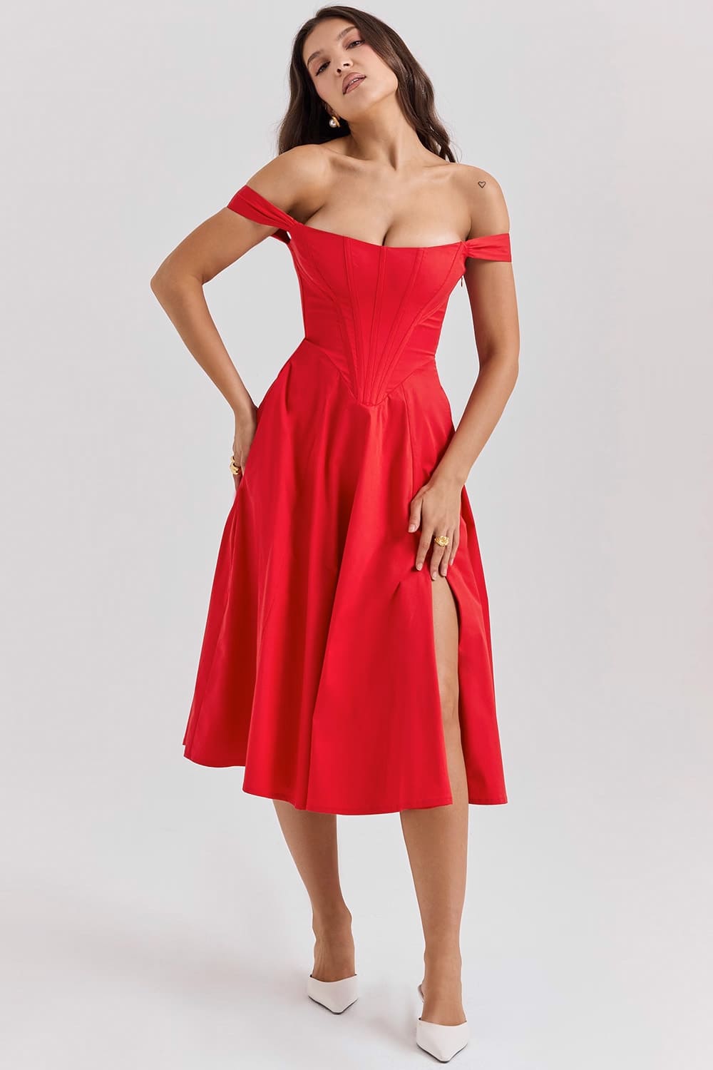 vestido-vermelho-midi-ombro-corselet vestido-vermelho-midi-ombro-corselet