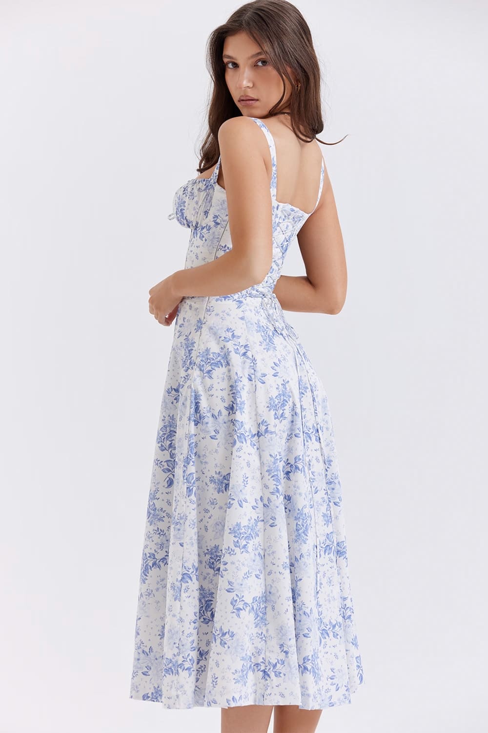 midi-azul-vestido-floral-branco-corpete midi-azul-vestido-floral-branco-corpete